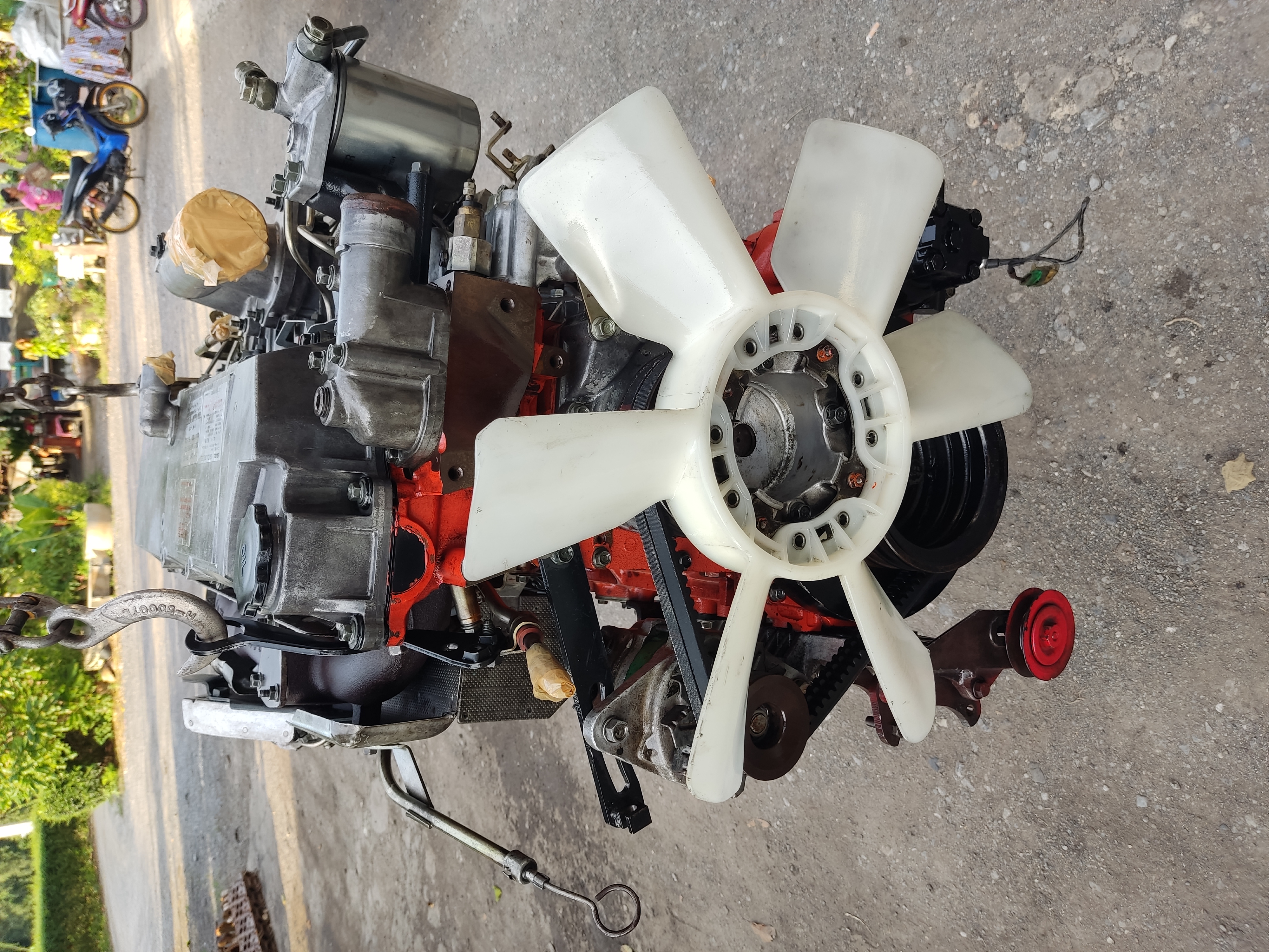 ขายเครื่อง ISUZU 6HH1 225 แรง