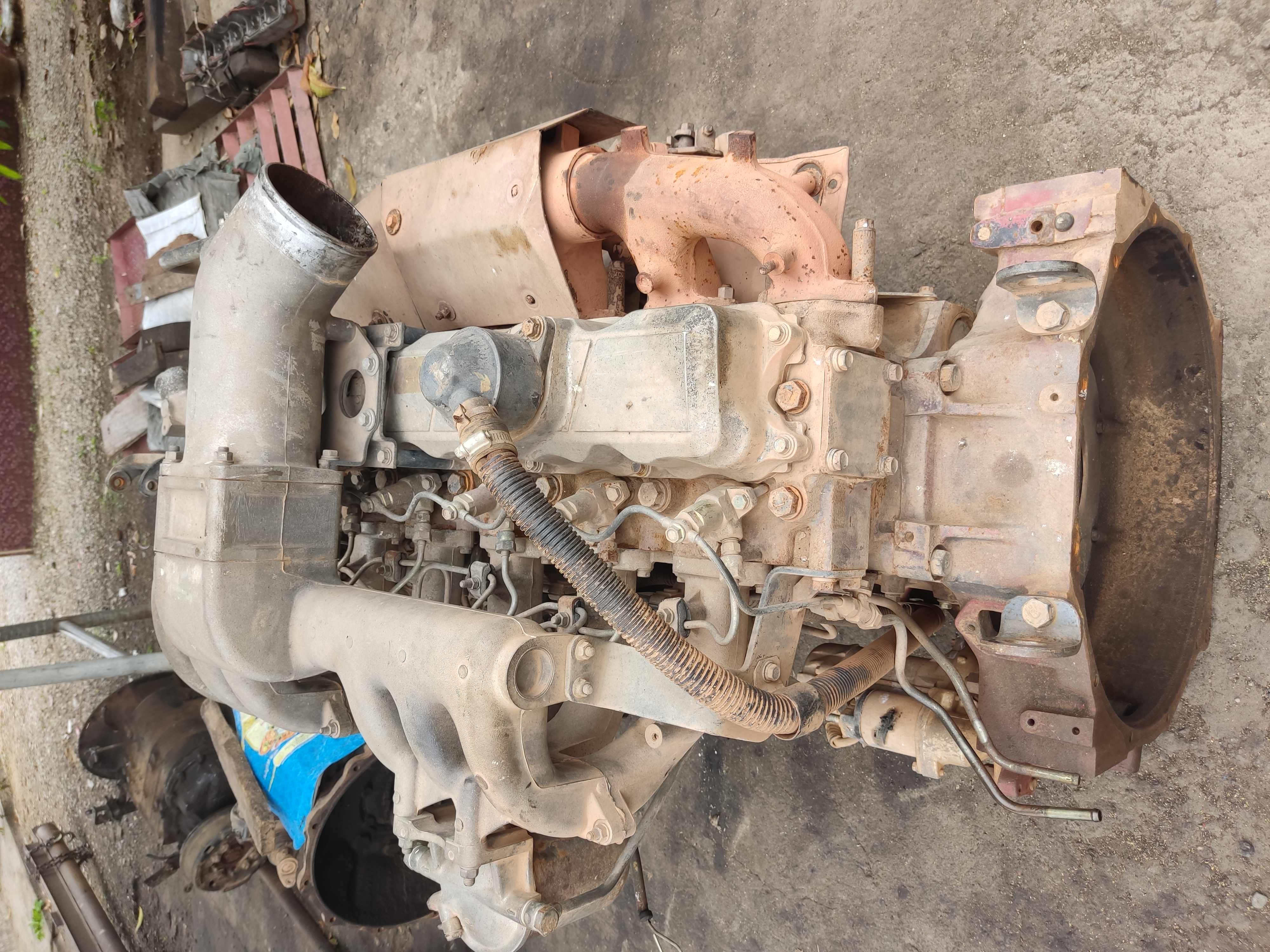 ขายแยกอะไหล่ เครื่องข้อละลาย HINO M10C