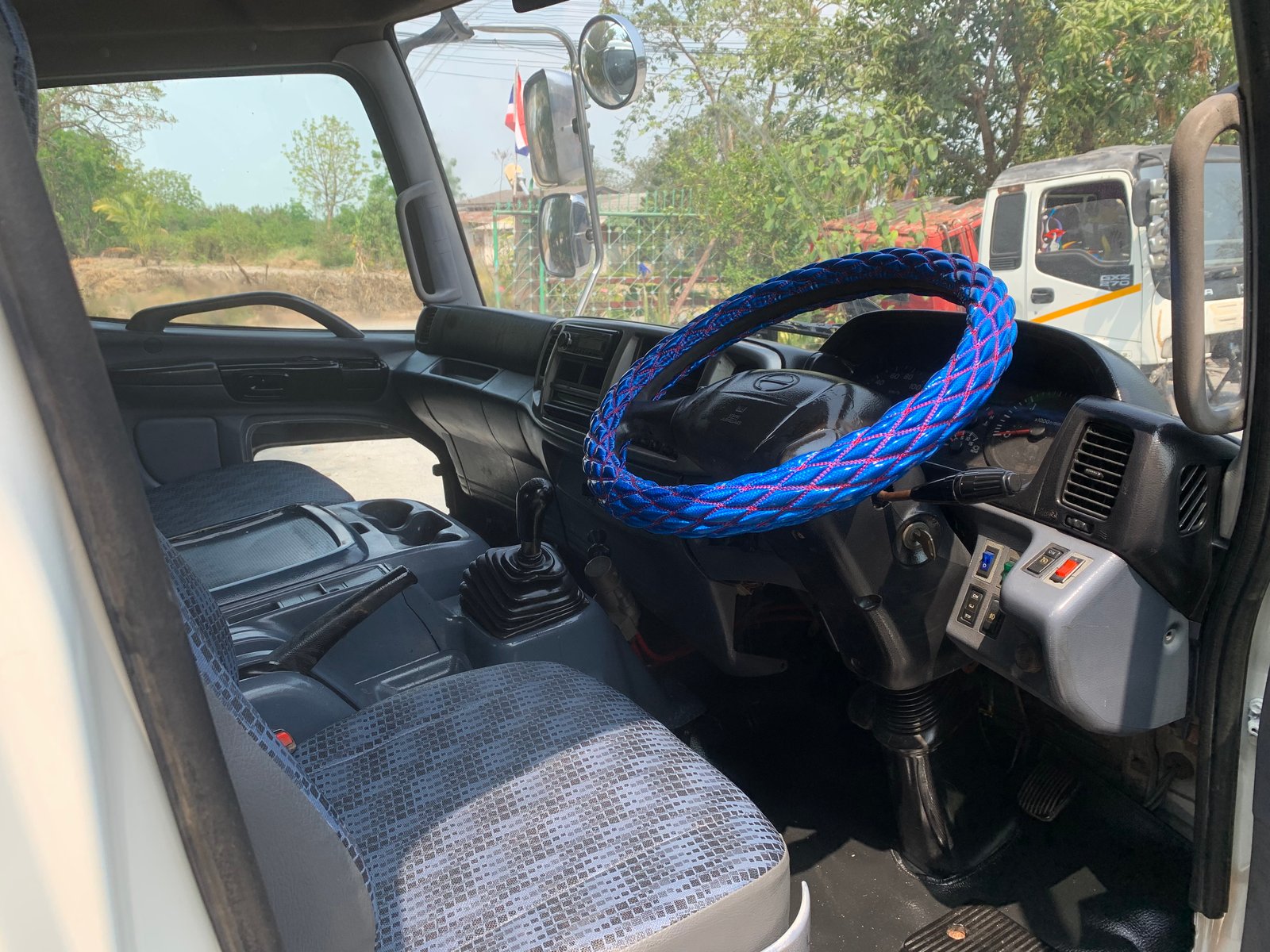 ขายเก๋งสิบล้อ HINO เมก้า สภาพสวยๆพร้อมใช้ ขายเก๋งสิบล้อ HINO เมก้า สภาพสวยๆพร้อมใช้