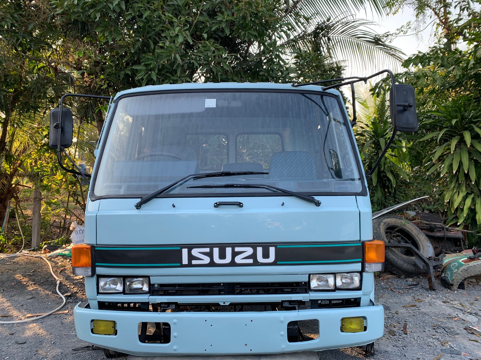 ขายหัวสิบล้อ Isuzu ร็อคกี้ อุปกรณ์ครบ พร้อมใช้