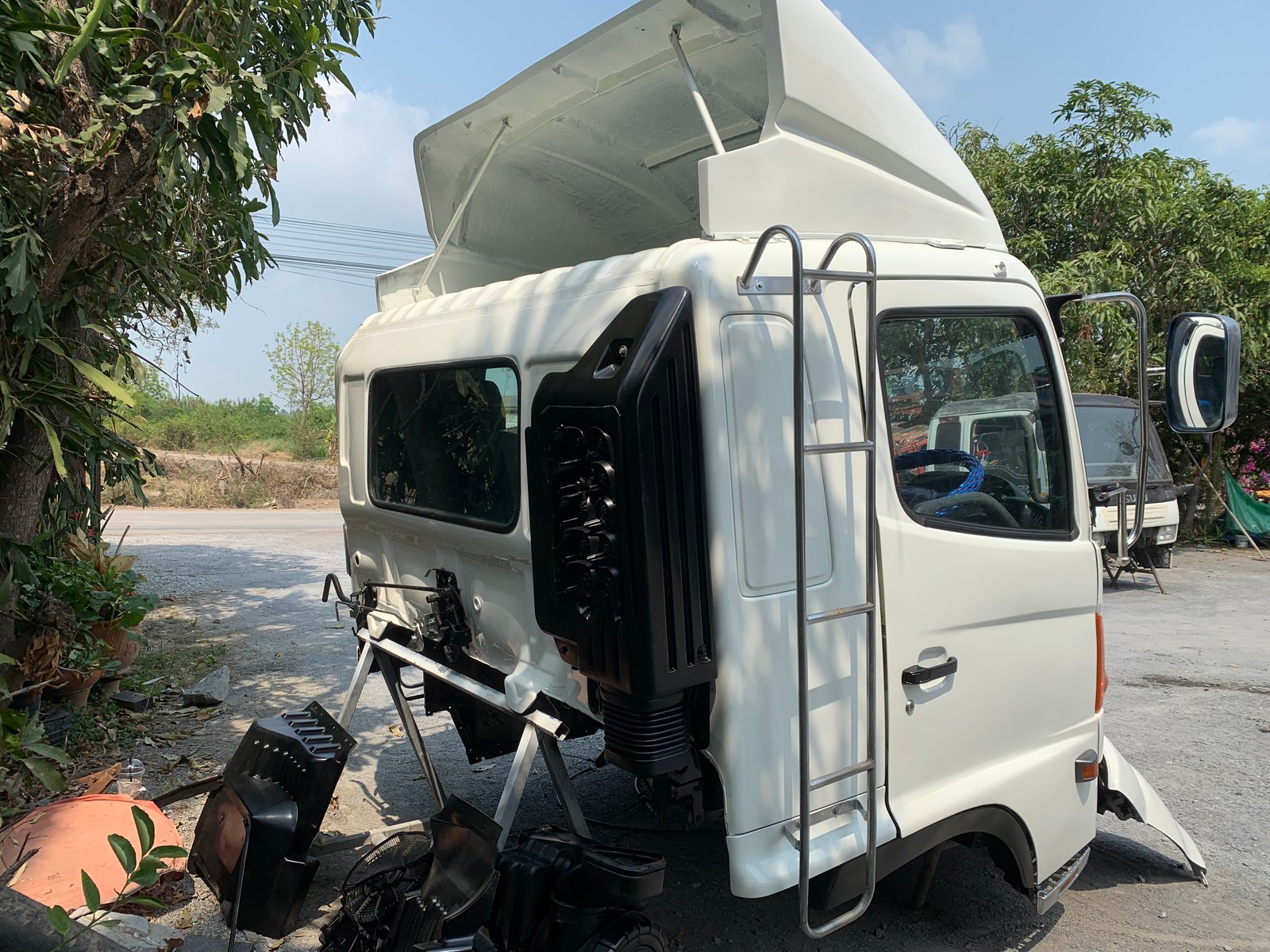 ขายเก๋งสิบล้อ HINO เมก้า สภาพสวยๆพร้อมใช้ ขายเก๋งสิบล้อ HINO เมก้า สภาพสวยๆพร้อมใช้