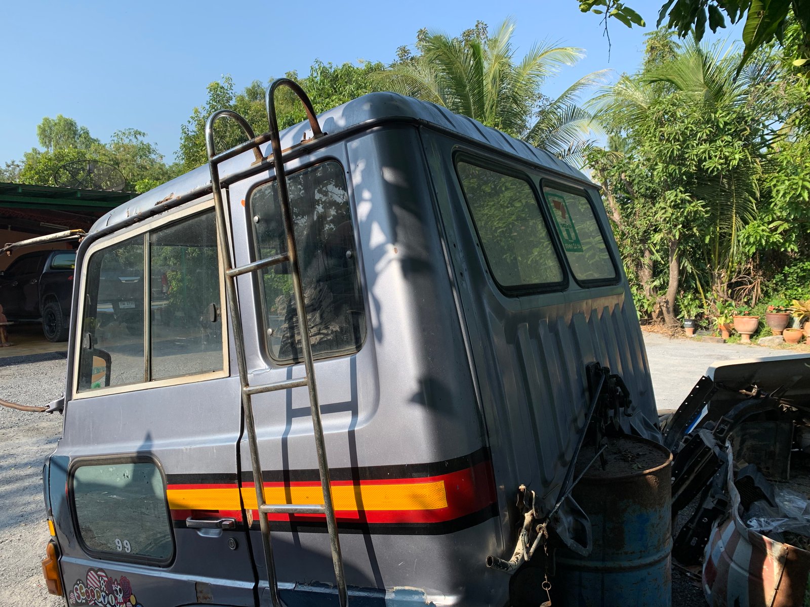 ขายหัวสิบล้อ HINO F18 สภาพเดิมๆ ทรงสวย ไม่ผุ ยกใส่ได้เลย