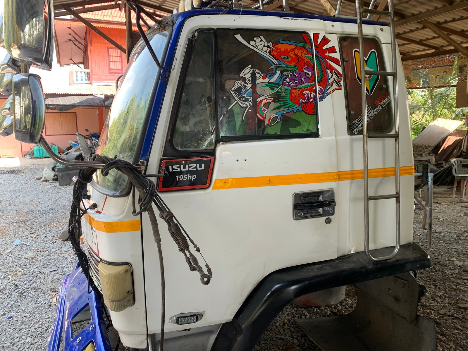 ขายหัวเก๋ง ISUZU ร็อคกี้ อุปกรณ์ครบพร้อมใช้ ขายหัวเก๋ง ISUZU ร็อคกี้ อุปกรณ์ครบพร้อมใช้