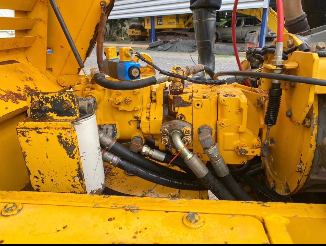 Sakai SV512TF สองเปลือกสองเพลา เรียบหุ้มหนาม  เอกสารเล่มทะเบียน รถสวยพร้อมใช้
ราคา 1,350,000 ยุท
โทรไลน์ 0817410515