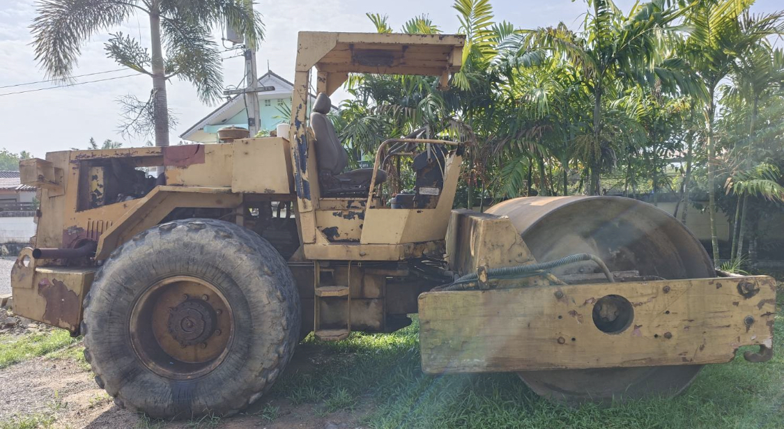 Dynapac ca25
2 เพลา ล้อเรียบ
เครื่องอีซูซุ 6BD1 เทอร์โบ
เครื่องดี ปั้มดี ทำงานได้เลย
ไม่มีทะเบียน
ราคา 290,000
วสัน 0817410515 Dynapac ca25
2 เพลา ล้อเรียบ
เครื่องอีซูซุ 6BD1 เทอร์โบ
เครื่องดี ปั้มดี ทำงานได้เลย
ไม่มีทะเบียน
ราคา 290,000
วสัน 0817410515