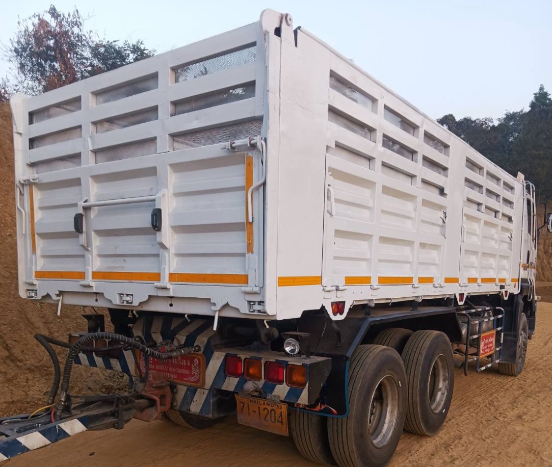 Isuzu Fxz360 ปี 57 แม่ลูก แม่ยาว 6 เมตร ลูก 7 เมตร ไมล์วิ่ง 330,000 กิโลเมตร ทะเบียนเต็ม พ.ร.บ เต็ม 