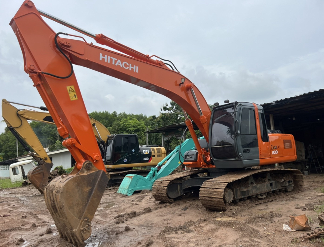 Hitachi Zx200-1 สวยเดิมเก็บงานใหม่ เต็มพร้อมใช้ เอกสารใบแจ้งจำหน่าย ราคา 1.050.000 โท 0817410515 Hitachi Zx200-1 สวยเดิมเก็บงานใหม่ เต็มพร้อมใช้ เอกสารใบแจ้งจำหน่าย ราคา 1.050.000 โท 0817410515