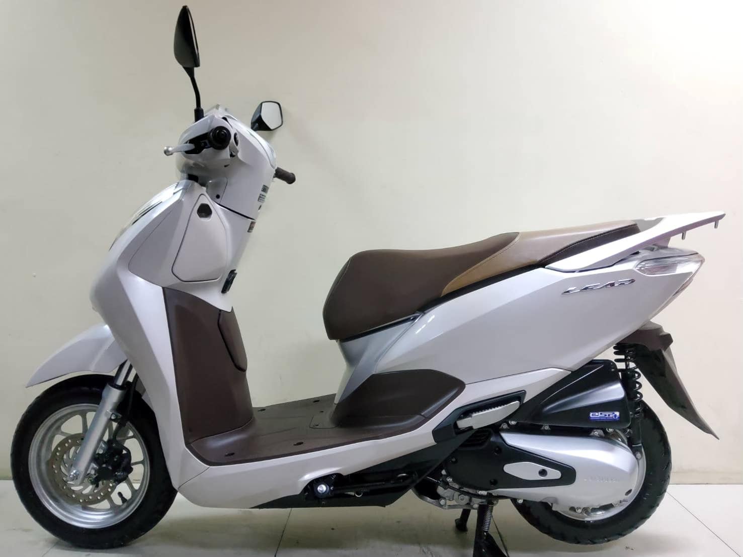All NEW Honda LEAD 4Valves remote keyless ปี2022 โฉมใหม่ล่าสุด สภาพเกรดA 835 กม. เอกสารครบพร้อมโอน