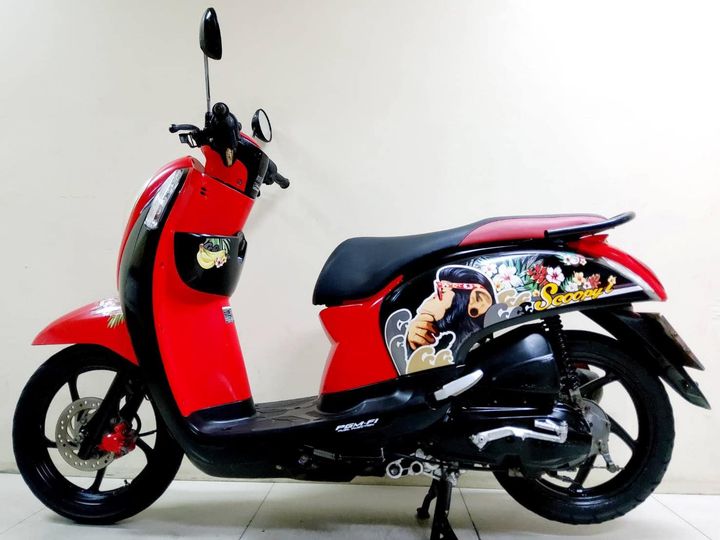 Honda Scoopy i ปี2015 สภาพเกรดA 8682 กม. เอกสารครบพร้อมโอน