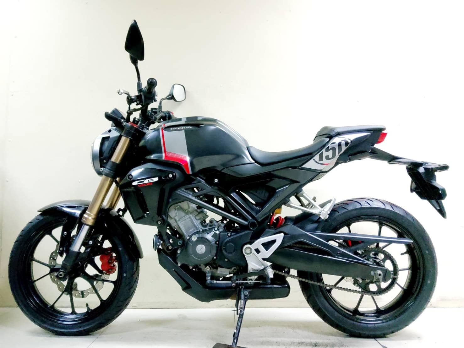 All NEW Honda CB150R ปี2021 โฉมใหม่ล่าสุด สภาพเกรดA 2377 กม. เอกสารครบพร้อมโอน