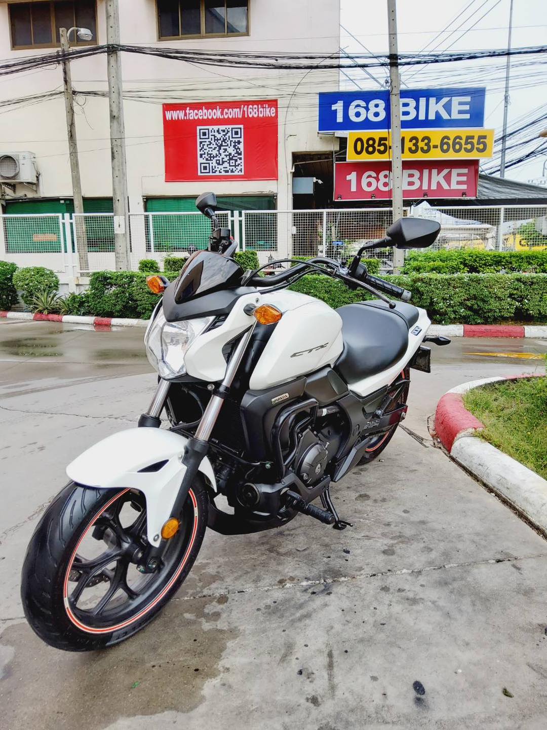 ออกรถเบ็ดเสร็จ 5900 Honda CTX 700 ปี2015 สภาพเกรดA 1817 km เอกสารครบพร้อมโอน
