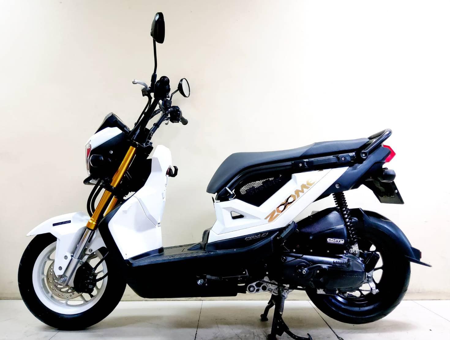 Honda Zoomer X LED ปี2022 สภาพเกรดA 2678 กม. เอกสารครบพร้อมโอน