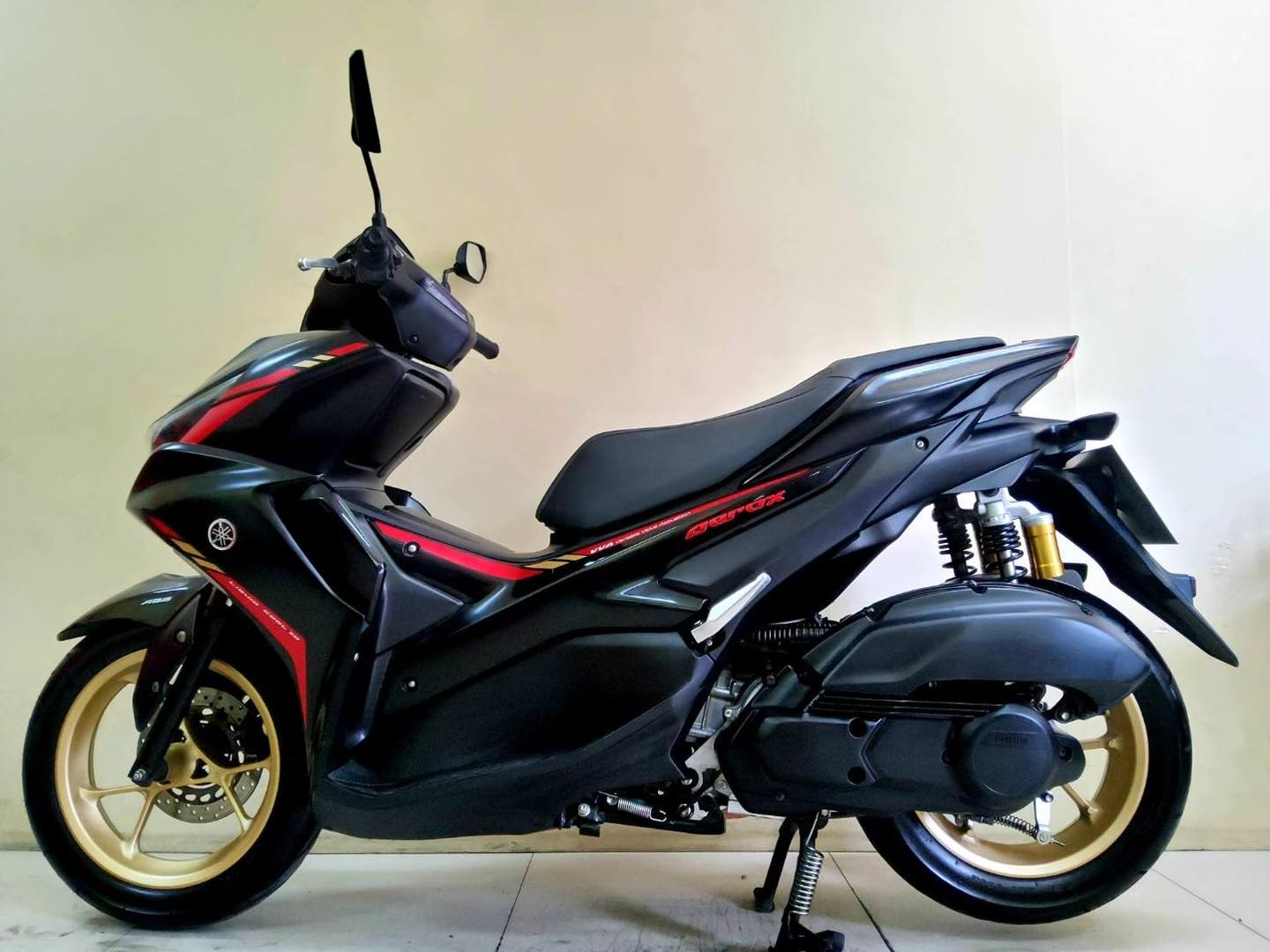 All NEW Yamaha Aerox 155 ABS Y-connect  ปี2022 โฉมใหม่ล่าสุด สภาพเกรดA 3563 กม เอกสารครบพร้อมโอน