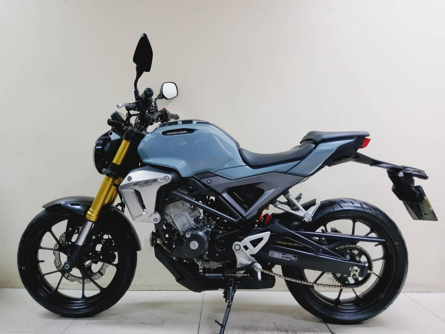 All NEW Honda CB150R ABS ปี2022 โฉมใหม่ล่าสุด  สภาพเกรดA 3340 กม. เอกสารครบพร้อมโอน