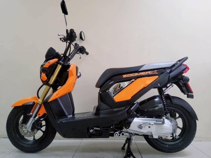 Honda Zoomer X combibrake ปี2015 สภาพเกรดA 12859 กม. เอกสารครบพร้อมโอน