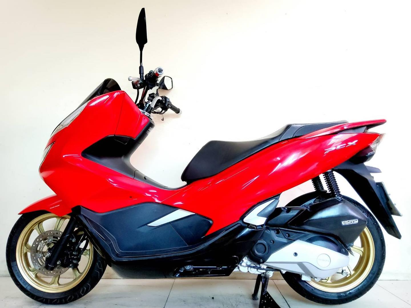 Honda PCX150 LED Keyless ปี2020 สภาพเกรดA 7526 กม.เอกสารครบพร้อมโอน