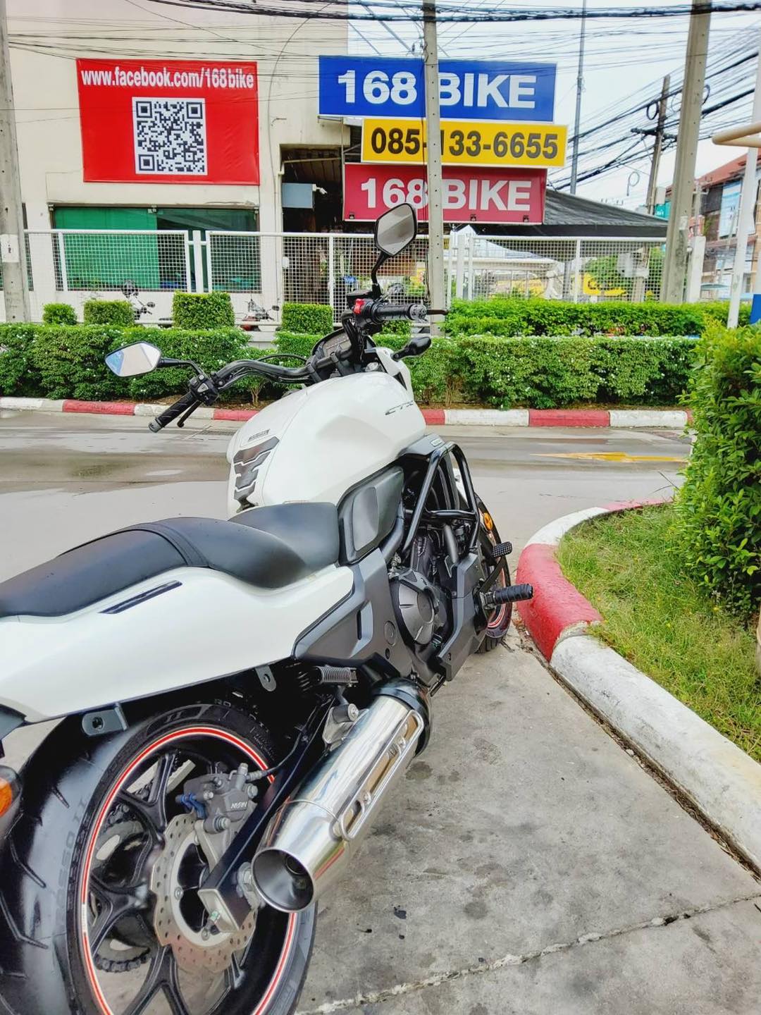 ออกรถเบ็ดเสร็จ 5900 Honda CTX 700 ปี2015 สภาพเกรดA 1817 km เอกสารครบพร้อมโอน