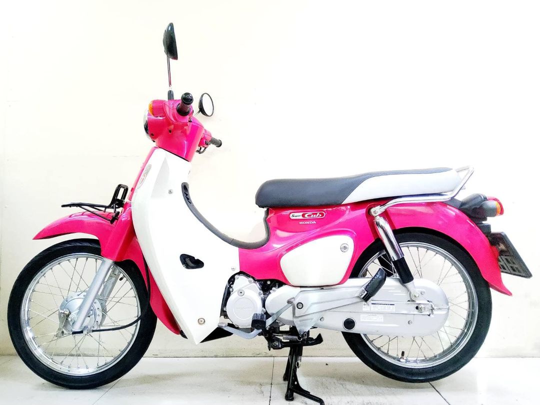 Honda Supercub LED ปี2022 สภาพเกรดA 2521 กม. เอกสารพร้อมโอน