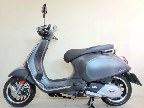 All NEW Vespa Sprint 125 i-get ABS ปี2022 สภาพเกรดA 3265 กม. เอกสารครบพร้อมโอน