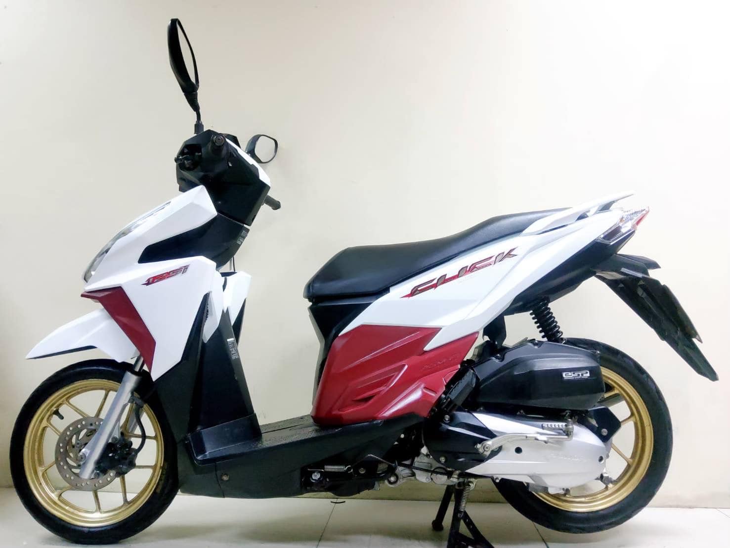 Honda Click125i LED idlingstop combibrake  ปี2018 ตัวท็อป สภาพเกรดA 8252 กม. เอกสารครบพร้อมโอน
