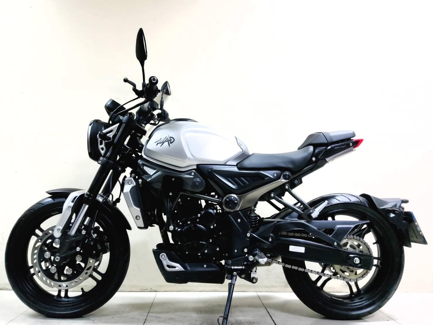 All NEW GPX MaD 300 EFI ปี2022 โฉมใหม่ล่าสุด สภาพเกรดA 4467 กม. เอกสารครบพร้อมโอน