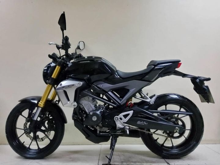 Honda CB150R ปี2019 สภาพเกรดA 5862 กม. เอกสารพร้อมโอน