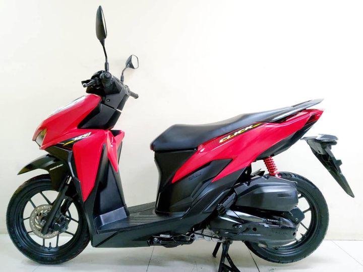 All NEW Honda Click125i LED ปี2022 ตัวท็อป  โฉมใหม่ล่าสุด สภาพเกรดA 4550 กม..เอกสารครบพร้อมโอน