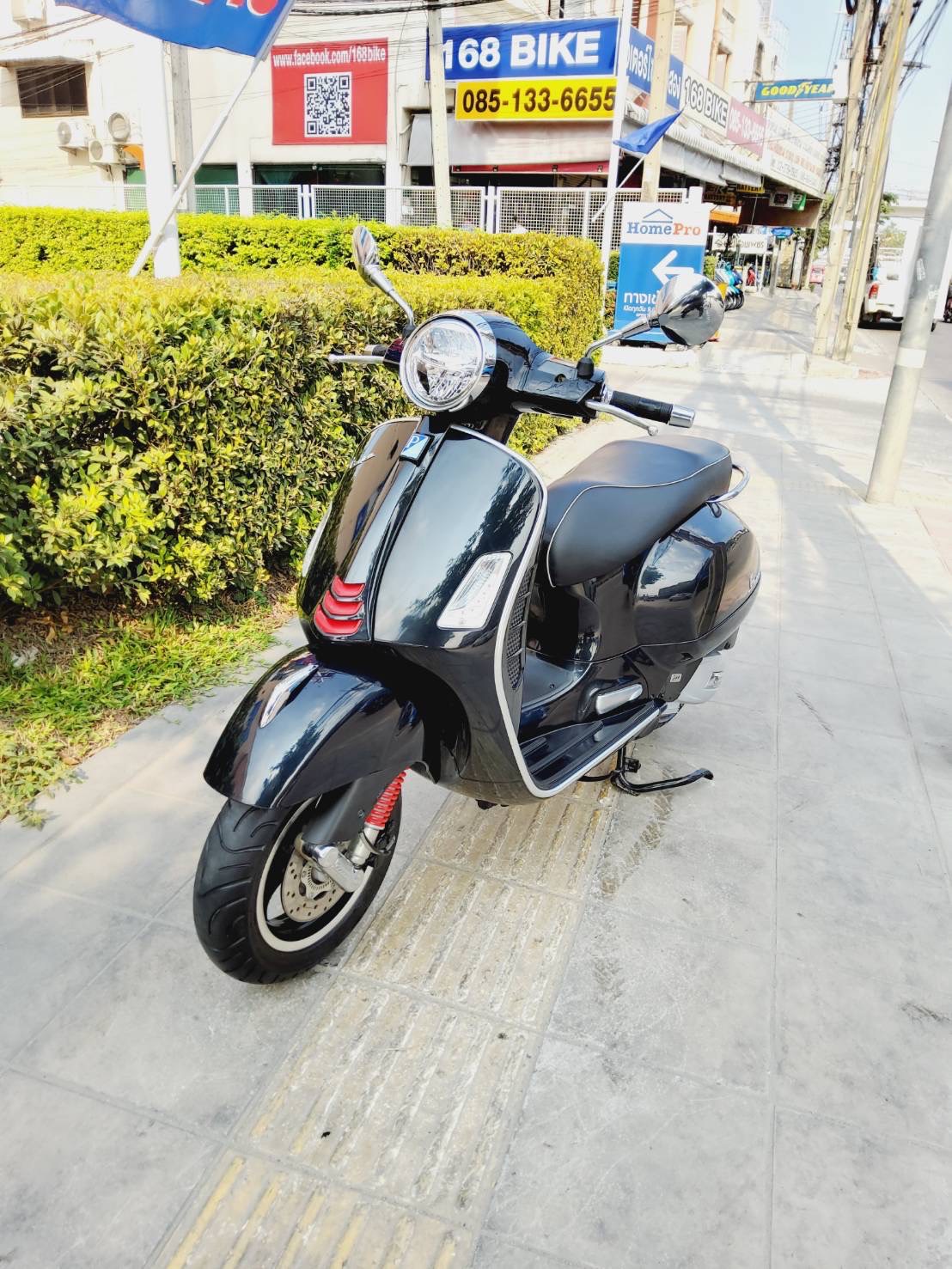 Vespa GTS Super 4V i-Get ปี2022 สภาพเกรดA 1014 km เอกสารครบพร้อมโอน Vespa GTS Super 4V i-Get ปี2022 สภาพเกรดA 1014 km เอกสารครบพร้อมโอน