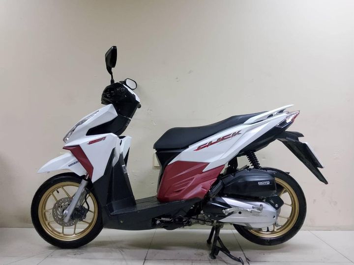 NEW Honda Click125i LED ปี2018 ตัวท็อป idlingstop combibrake สภาพเกรดA 5864 กม.เอกสารครบพร้อมโอน