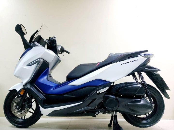 Honda Forza 300 abs keyless ปี2020 สภาพเกรดA 2140 กม. เอกสารพร้อมโอน