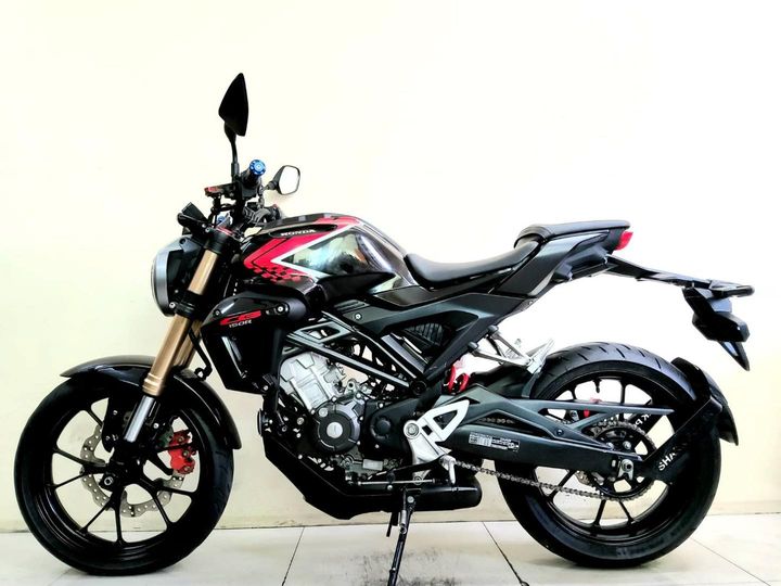 All NEW Honda CB150R ปี2022 โฉมใหม่ล่าสุด  สภาพเกรดA 2131 กม. เอกสารครบพร้อมโอน