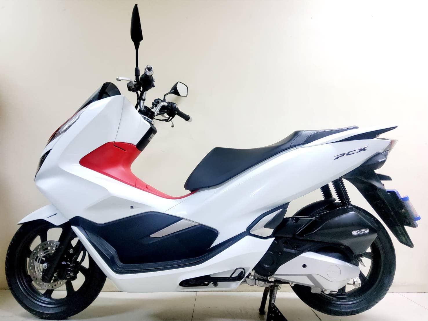 Honda PCX150i LED remote keyless ปี2021 สภาพเกรดA 2050 กม. เอกสารพร้อมโอน