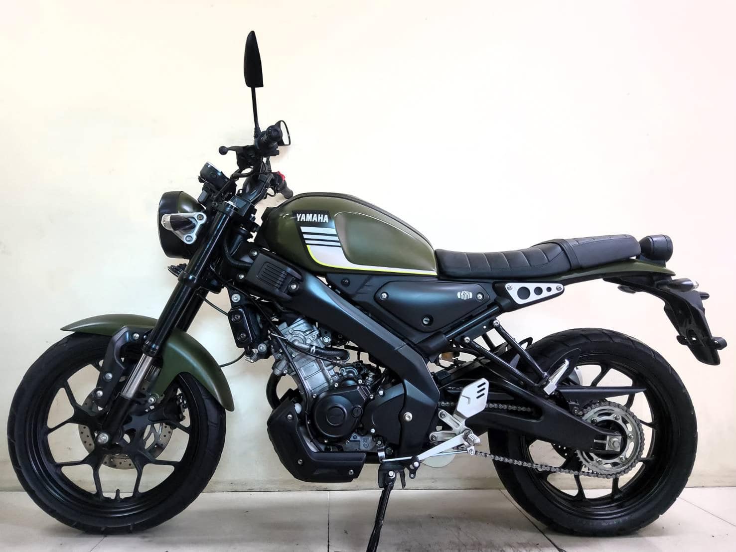 All NEW Yamaha XSR 155 R ปี2021 โฉมใหม่ล่าสุด สภาพเกรดA 4491 กม.  เอกสารครบพร้อมโอน