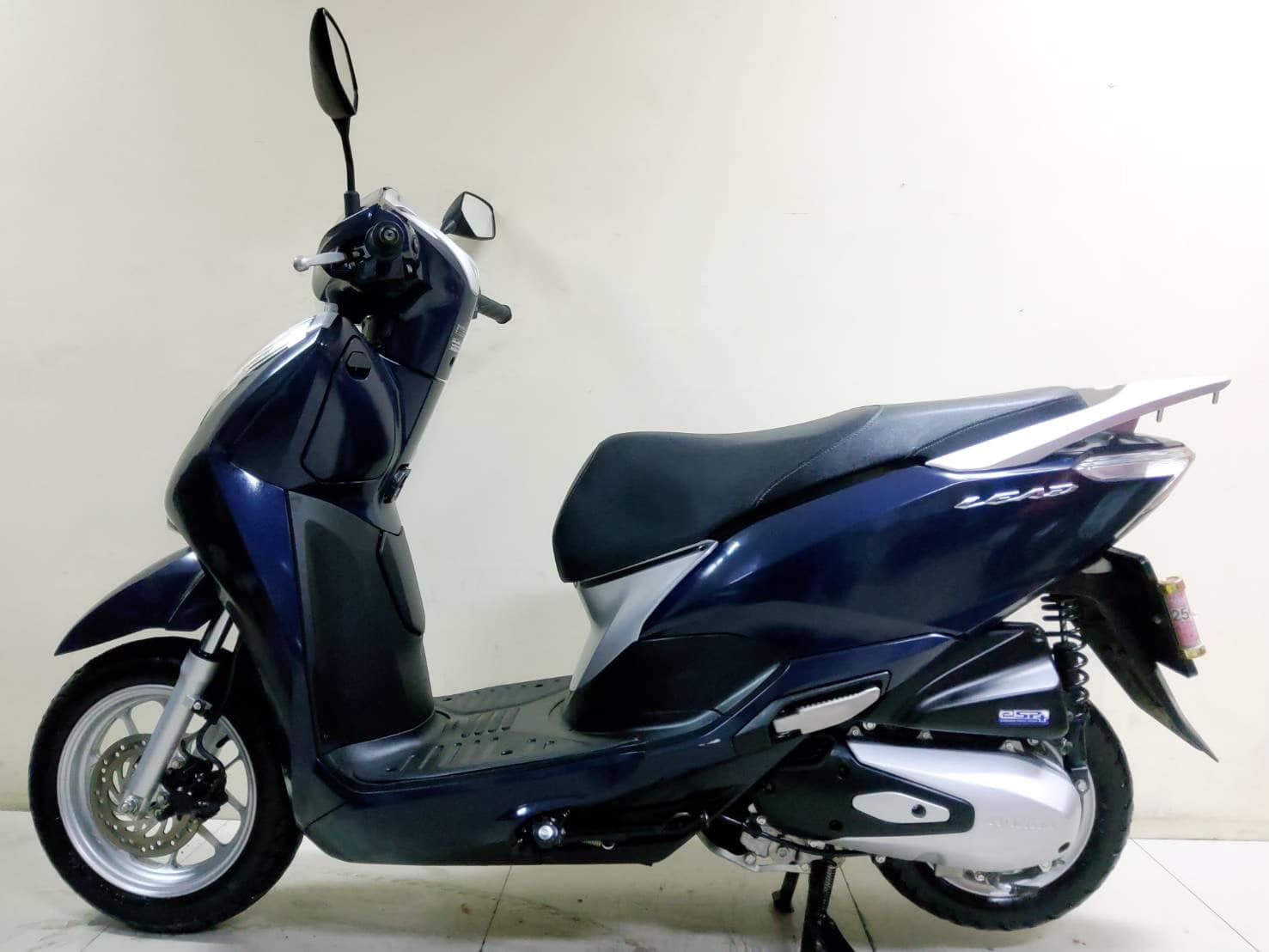 All NEW Honda LEAD 4Valves remote keyless ปี2022 โฉมใหม่ล่าสุด สภาพเกรดA 957 กม. เอกสารครบพร้อมโอน