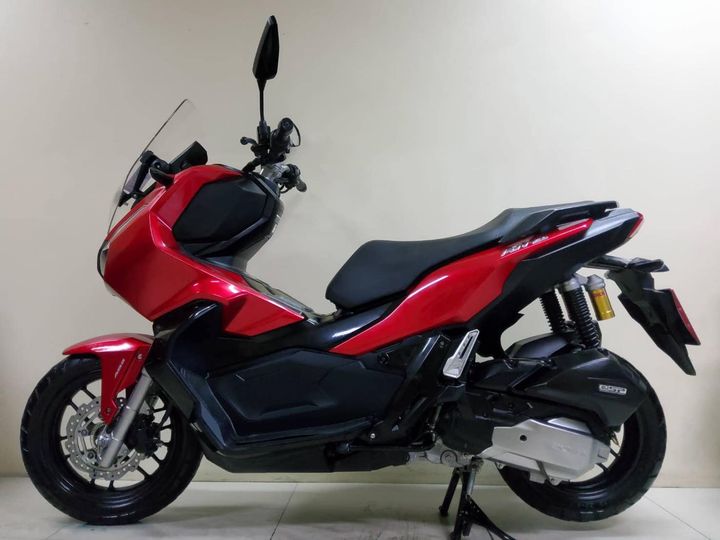 All NEW Honda ADV150 ABS Remote Keyess ปี2022  โฉมใหม่ล่าสุด สภาพเกรดA 1630 กม. เอกสารครบพร้อมโอน