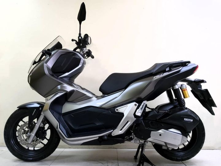 Honda ADV150i ABS remote keyless ปี2020 สภาพเกรดA 3245 กม. เอกสารครบพร้อมโอน