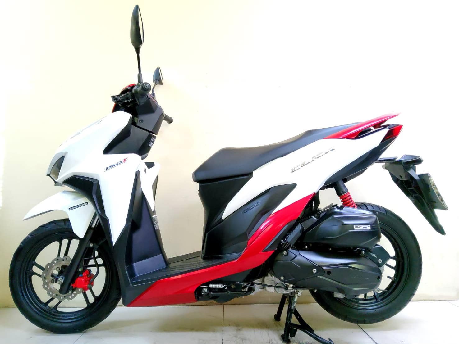 Honda Click150i remote keyless ปี2022 โฉมใหม่ล่าสุด สภาพเกรดA 2575 กม. เอกสารครบพร้อมโอน