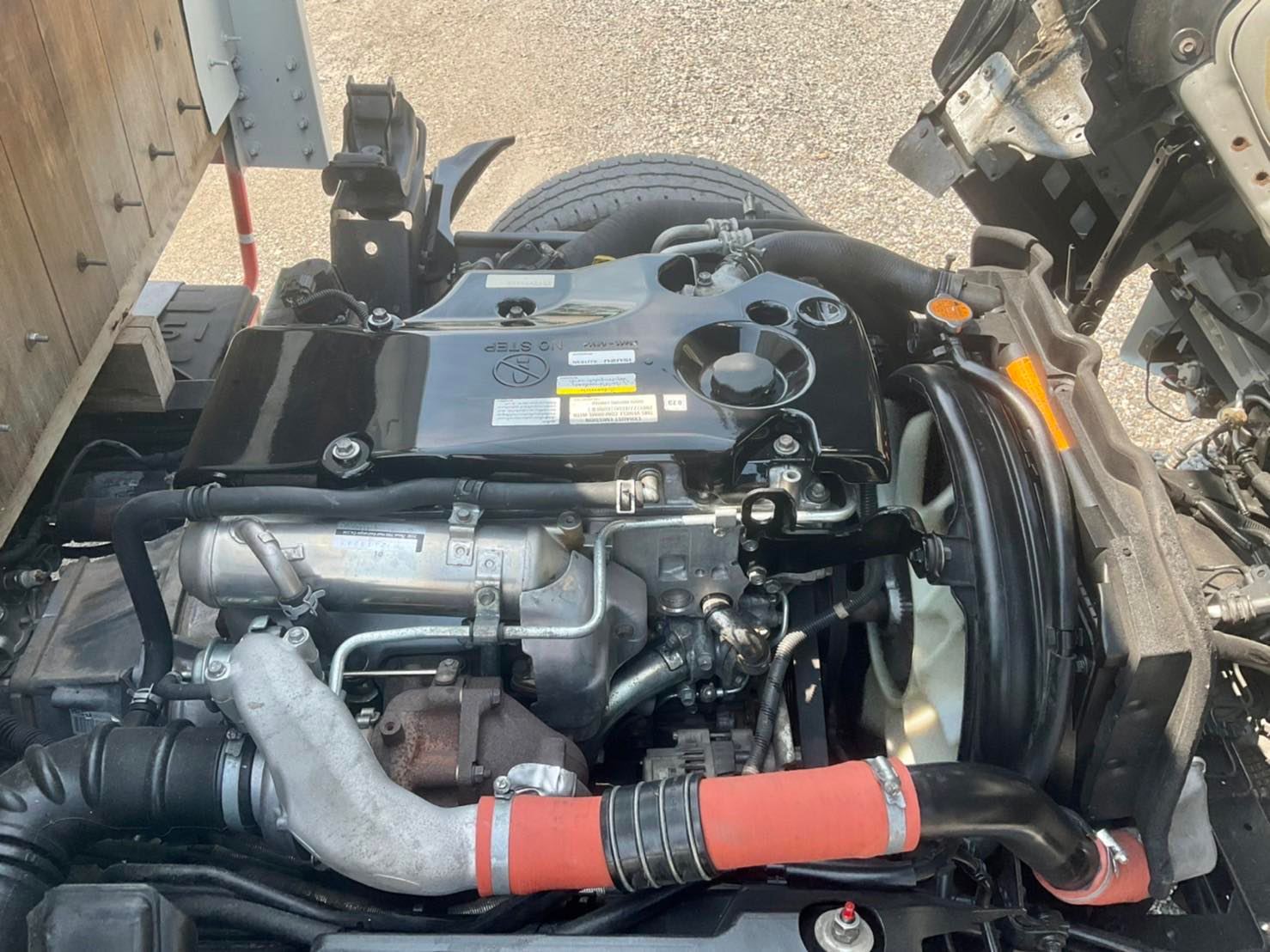 ISUZU NLR130 รถบรรทุก 4 ล้อ-ไม่ติดเวลา กระบะเหล็ก-คอกสูง รถห้างแท้ เครื่อง 130 แรง คอมมอนเรวเทอร์โบ 