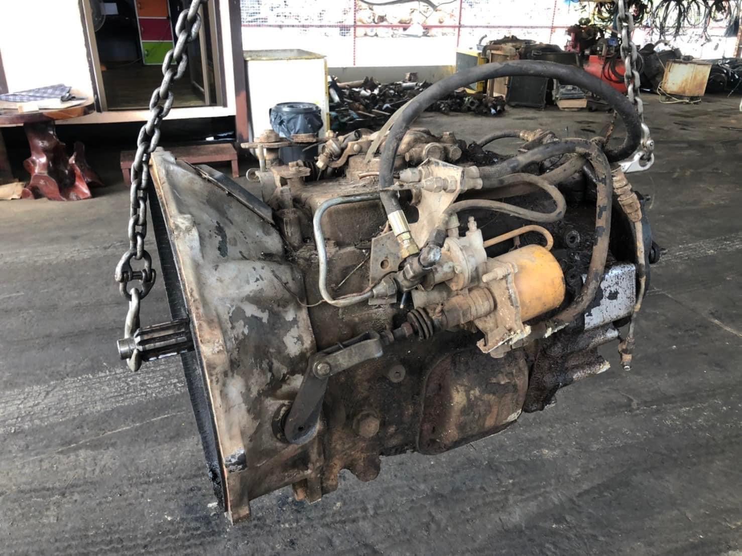 ขายเกียร์HINO 6เกียร์เดินหน้า 6รอบ ชนเครื่องEK100 ขายเกียร์HINO 6เกียร์เดินหน้า 6รอบ ชนเครื่องEK100