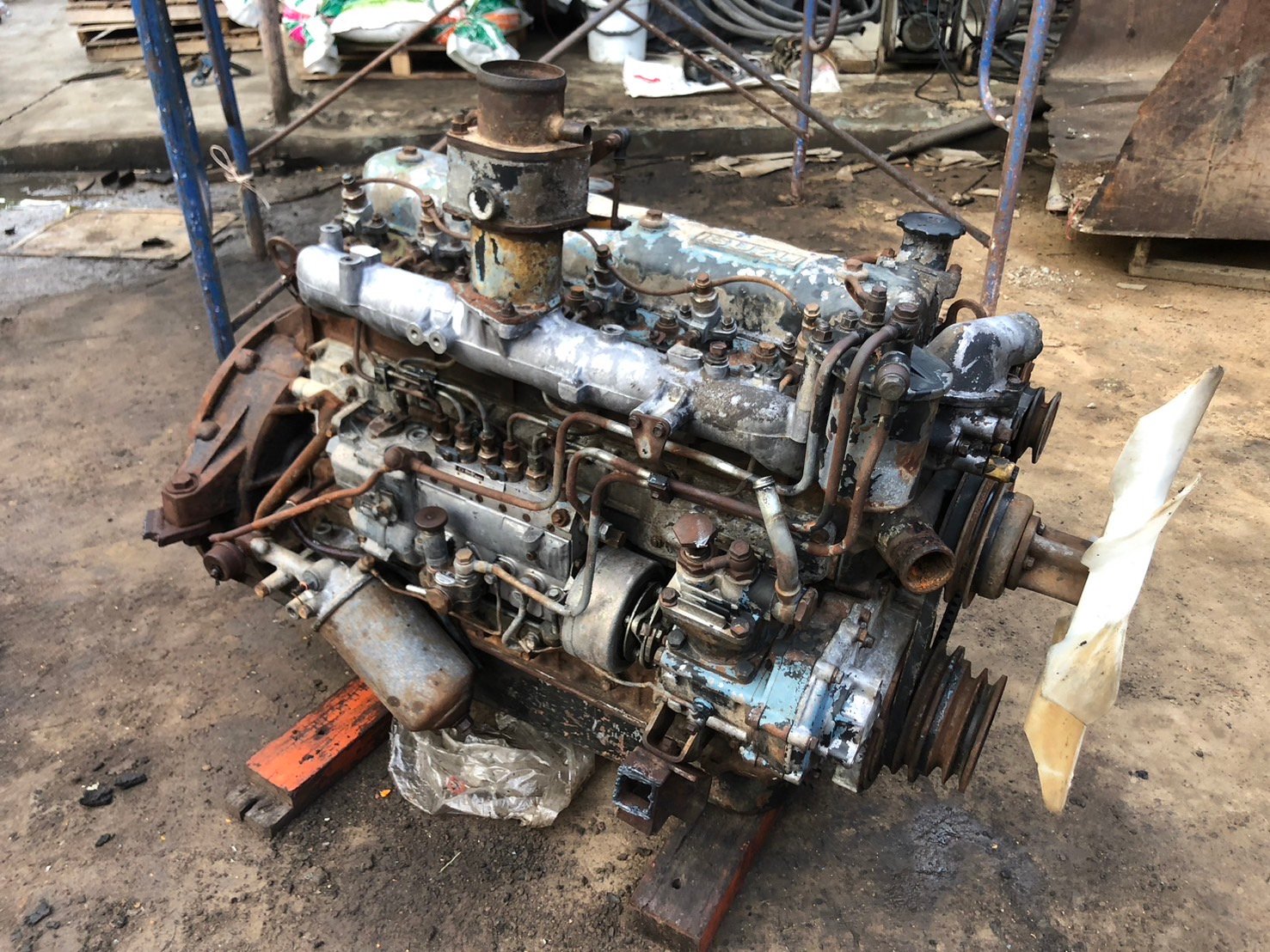 ขายครับ เครื่อง ISUZU 6BD ปั้มลม 165แรง