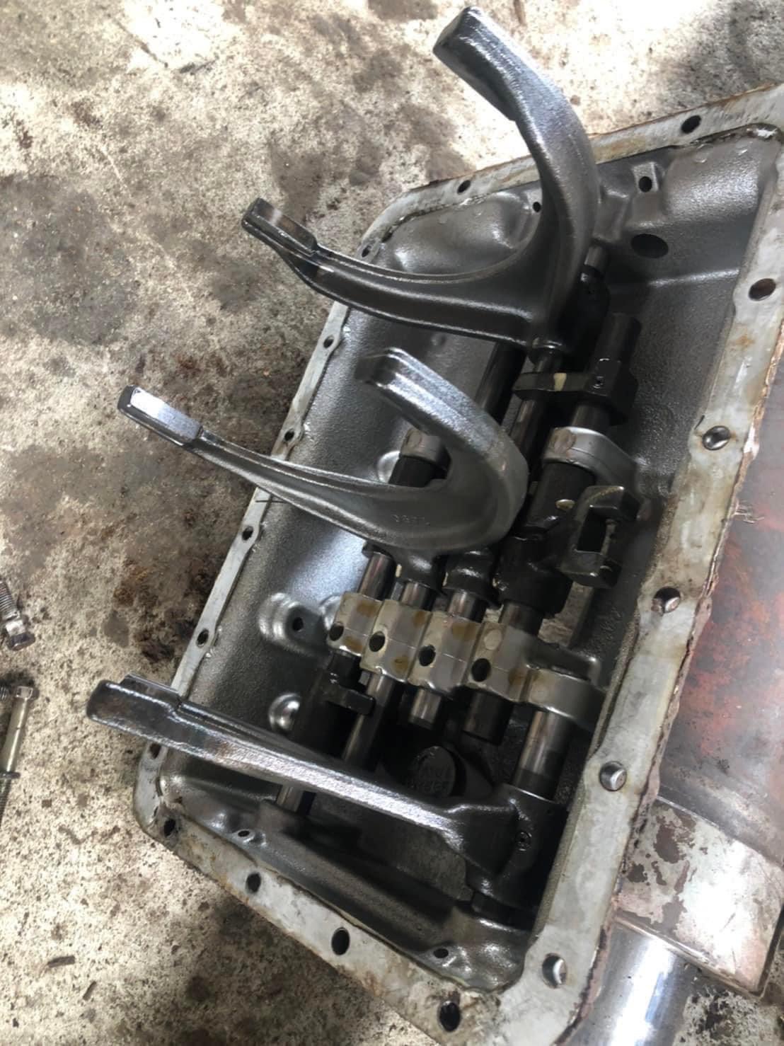 ขายเกียร์HINO 6เกียร์เดินหน้า 6รอบ ชนเครื่องEK100 ขายเกียร์HINO 6เกียร์เดินหน้า 6รอบ ชนเครื่องEK100