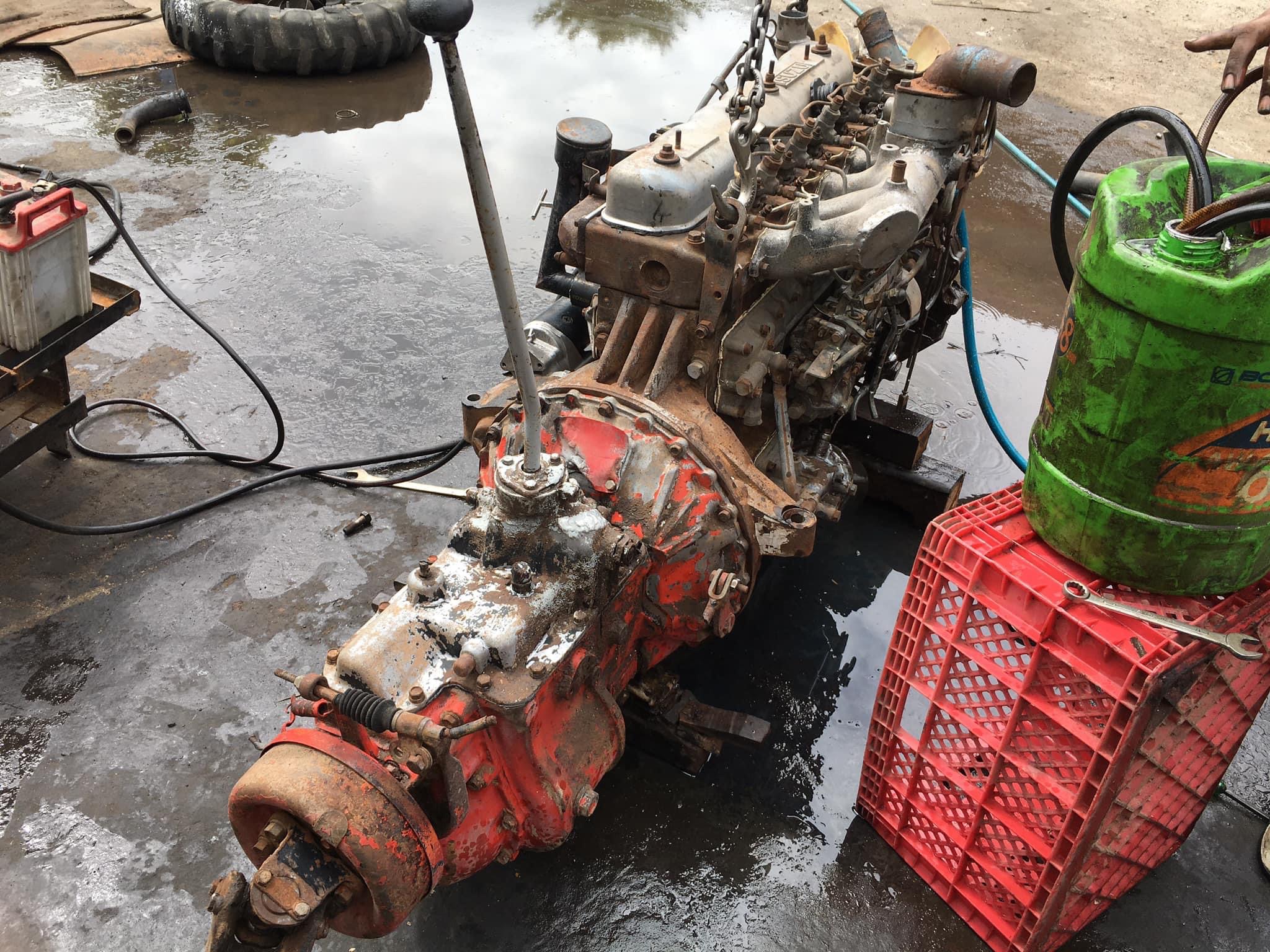 ขายเครื่อง ISUZU 6BFพร้อมเกียร์หน้ายาวสภาพดีพร้อมใช้งาน ขายเครื่อง ISUZU 6BFพร้อมเกียร์หน้ายาวสภาพดีพร้อมใช้งาน