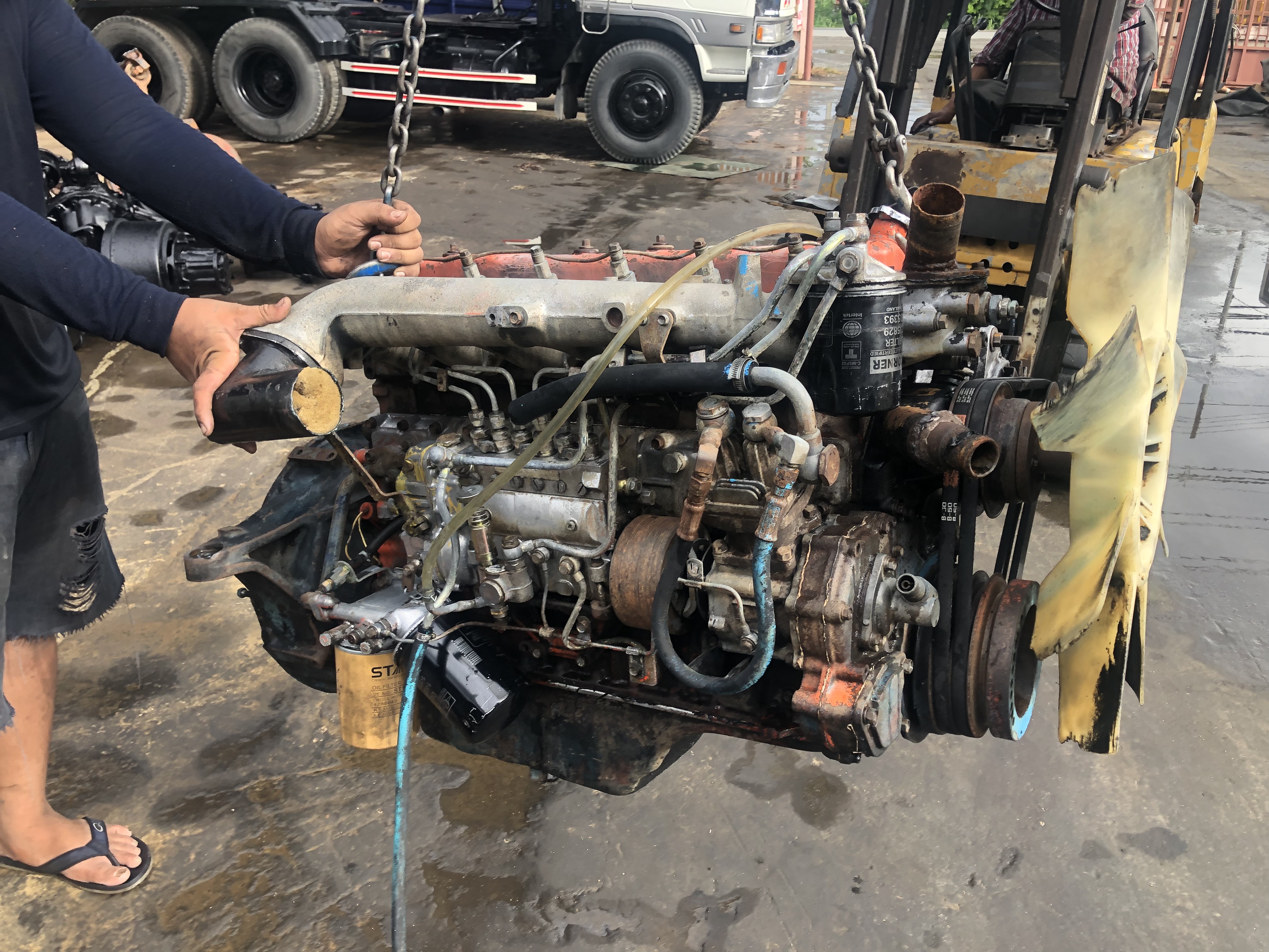 เครื่อง ISUZU 6BG ปั้มลม 185 แรง ปั้มกาวา เครื่อง ISUZU 6BG ปั้มลม 185 แรง ปั้มกาวา