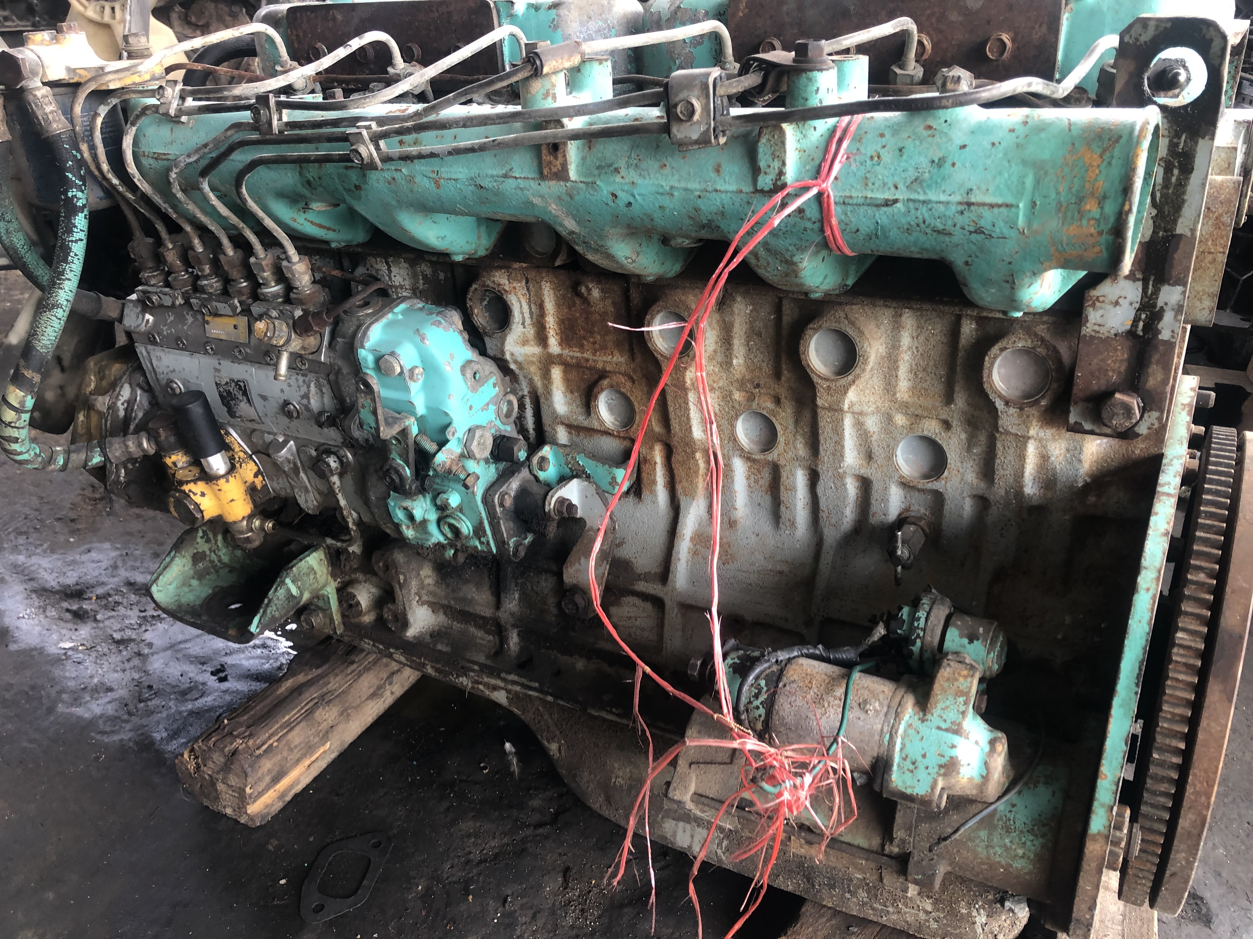 เครื่อง MITSUBISHI S6F 