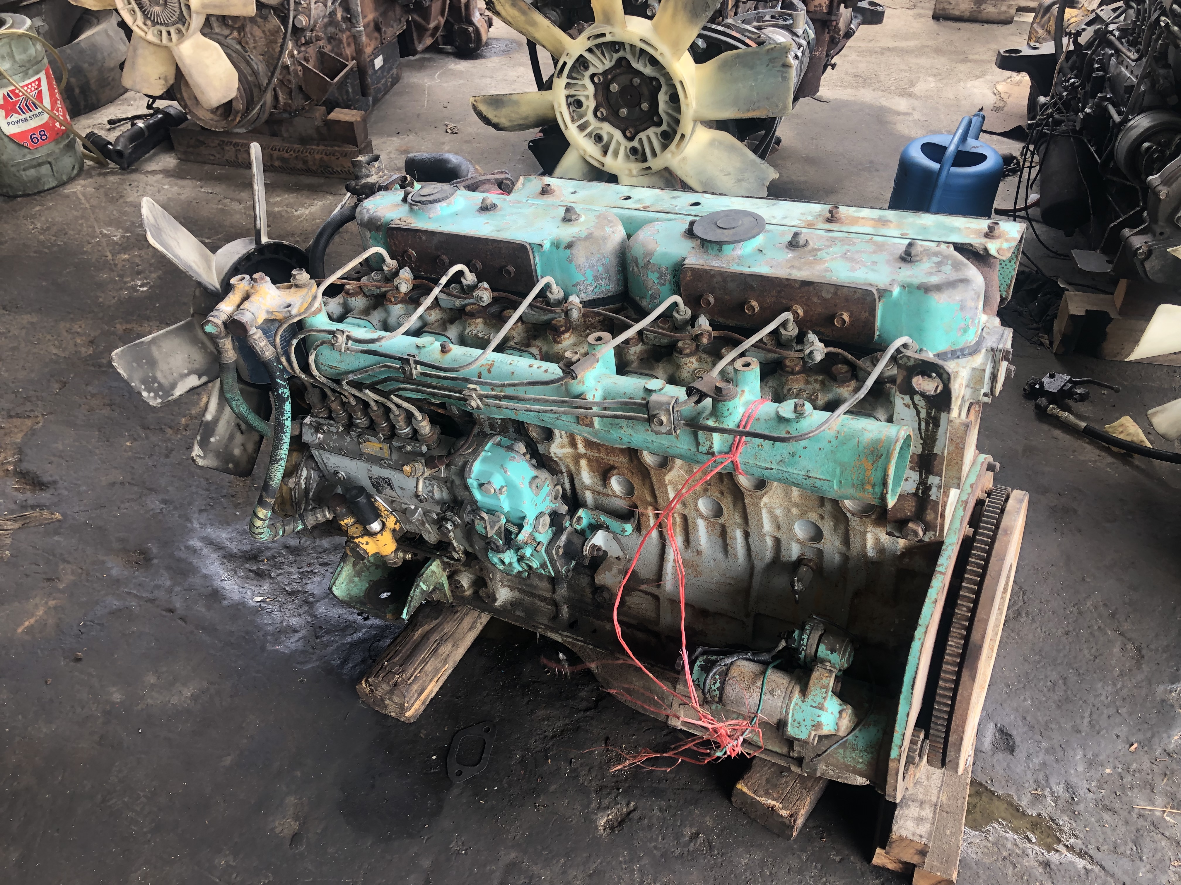 เครื่อง MITSUBISHI S6F เครื่อง MITSUBISHI S6F