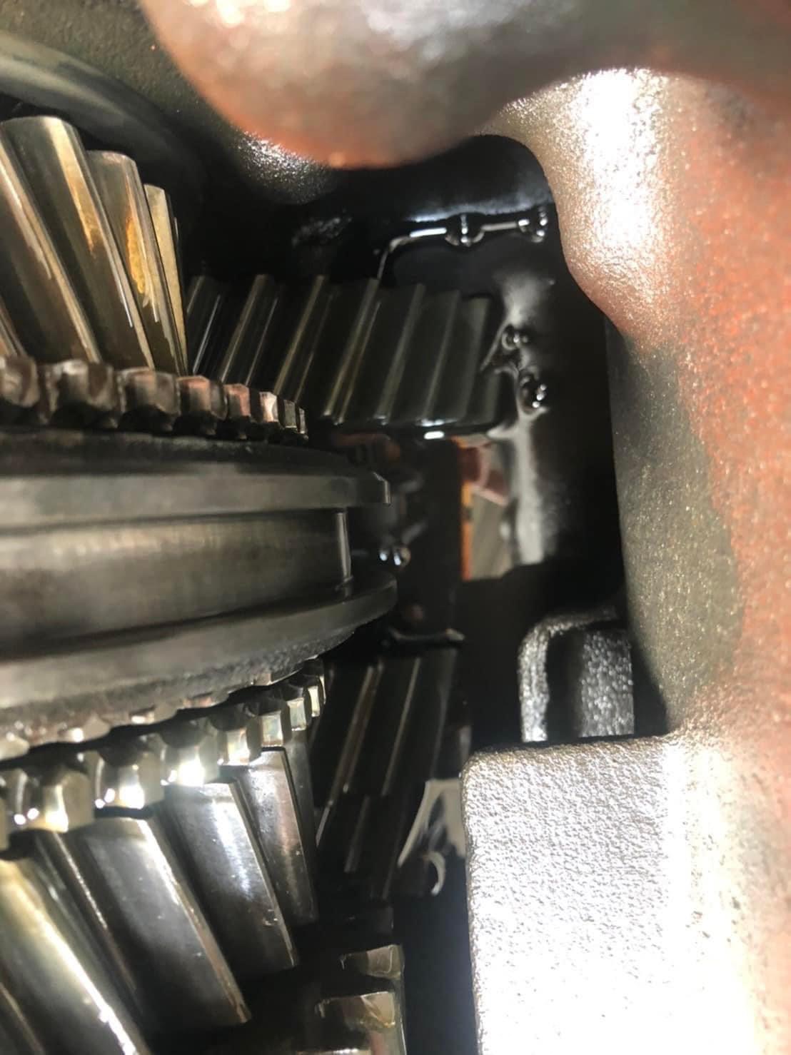 ขายเกียร์HINO 6เกียร์เดินหน้า 6รอบ ชนเครื่องEK100 ขายเกียร์HINO 6เกียร์เดินหน้า 6รอบ ชนเครื่องEK100