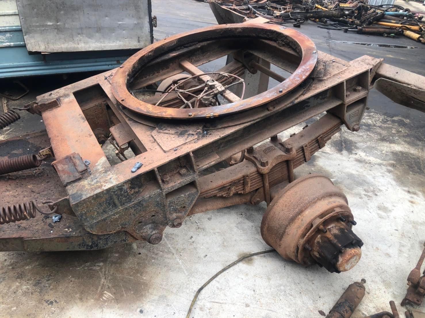 เสื้อเพลาลูกพ่วงHINO ZM แหนบ4นิ้ว