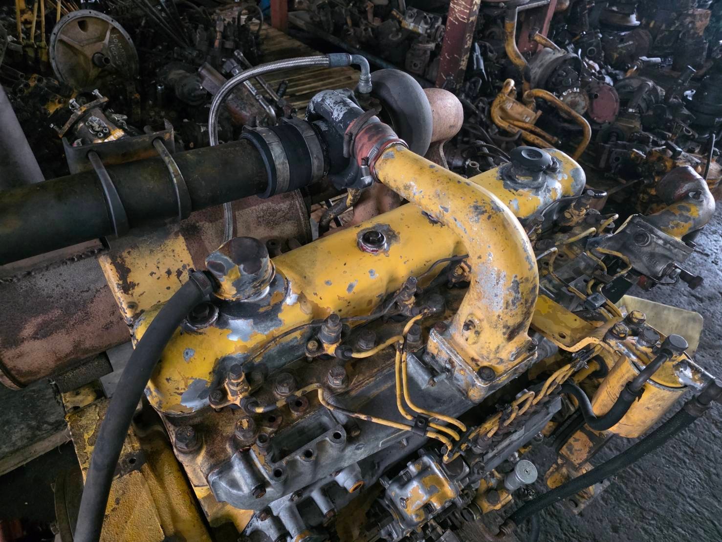 เครื่องKOMATSU 6D105-T พร้อมปั้ม K3V