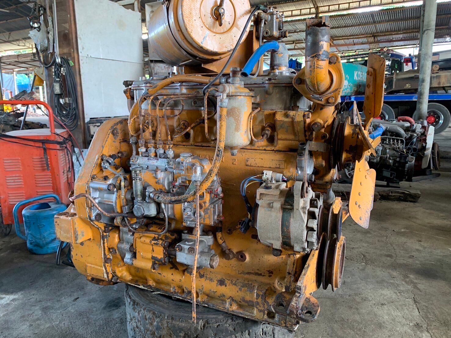 ขายครับ เครื่องKOMATSU 4D105 กรองคู่ ขายครับ เครื่องKOMATSU 4D105 กรองคู่