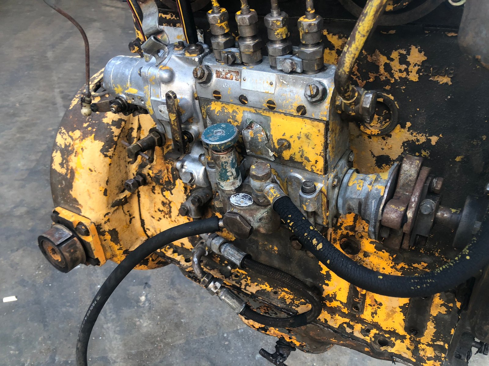 เครื่อง ISUZU DA220 เครื่องติดดี ไม่มีใอ เครื่อง ISUZU DA220 เครื่องติดดี ไม่มีใอ